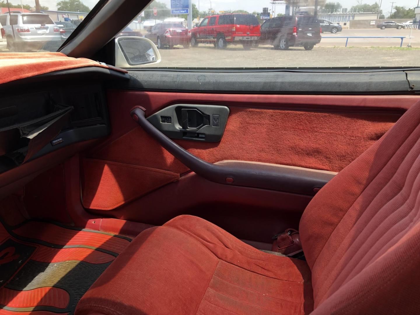 1988 WHITE /RED CLOTH Pontiac Trans Am GTA hatchback (1G2FW21E1JL) with an 5.0L V8 OHV 16V engine, located at 821 N. Prince Street, Clovis, NM, 88101, (575) 762-8852, 34.406643, -103.195999 - NEW PAINT WITH GHOST FLAMES - Photo#4
