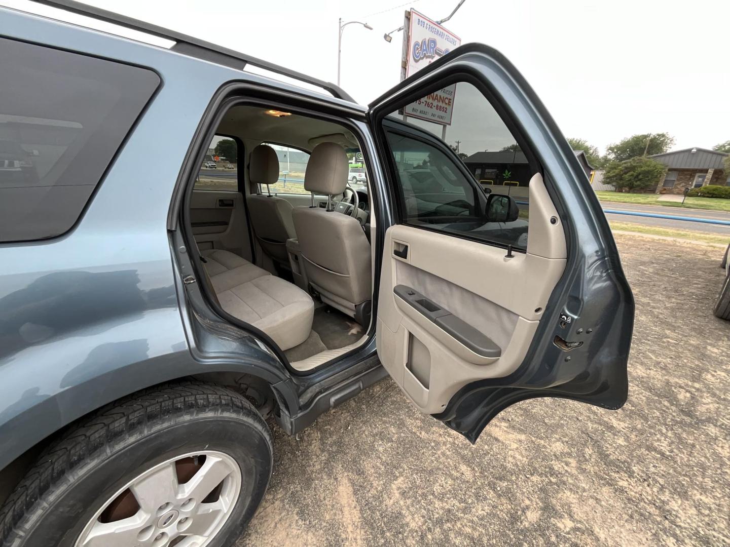 2012 Blue Ford Escape (1FMCU0DG9CK) , located at 821 N. Prince Street, Clovis, NM, 88101, (575) 762-8852, 34.406643, -103.195999 - Photo#7