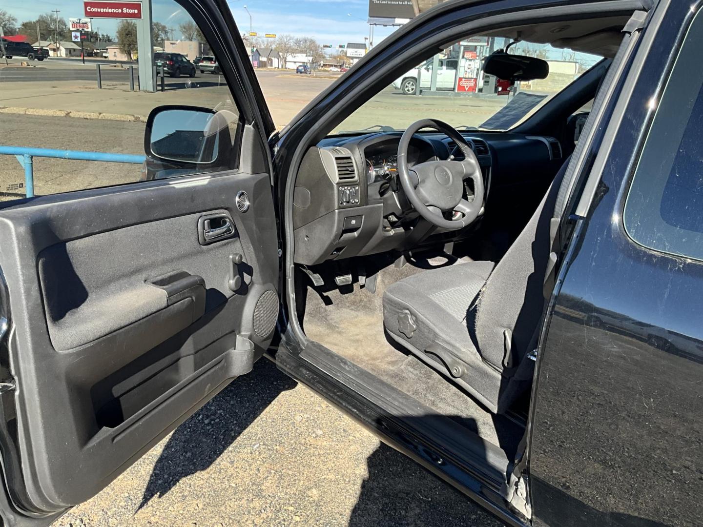 2010 Black Chevrolet Colorado (1GCESBD99A8) , located at 821 N. Prince Street, Clovis, NM, 88101, (575) 762-8852, 34.406643, -103.195999 - Photo#4