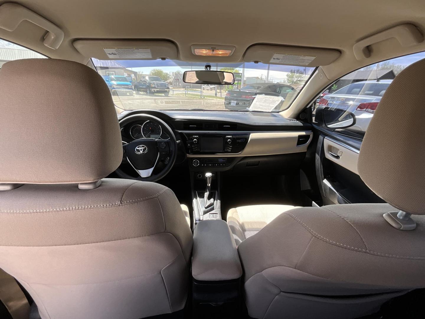 2015 WHITE Toyota Corolla L 4-Speed AT (5YFBURHE5FP) with an 1.8L L4 DOHC 16V engine, 4-Speed Automatic transmission, located at 821 N. Prince Street, Clovis, NM, 88101, (575) 762-8852, 34.406643, -103.195999 - Photo#6
