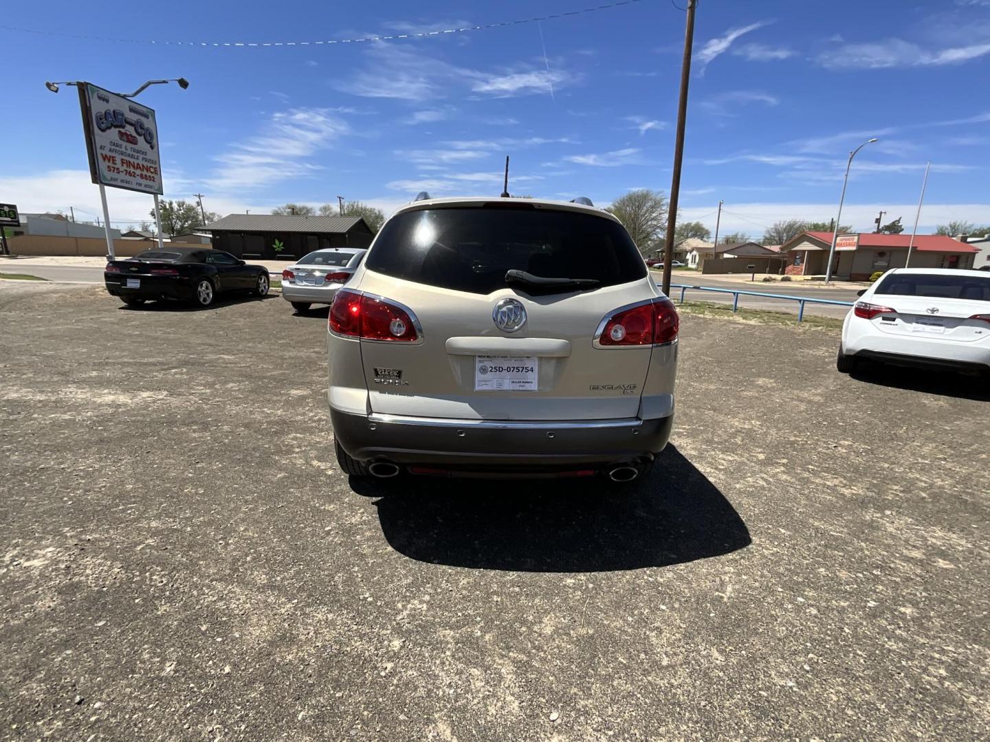 2008 Tan Buick Enclave CX FWD (5GAER13758J) with an 3.6L V6 DOHC 24V engine, 6-Speed Automatic Overdrive transmission, located at 821 N. Prince Street, Clovis, NM, 88101, (575) 762-8852, 34.406643, -103.195999 - Photo#2