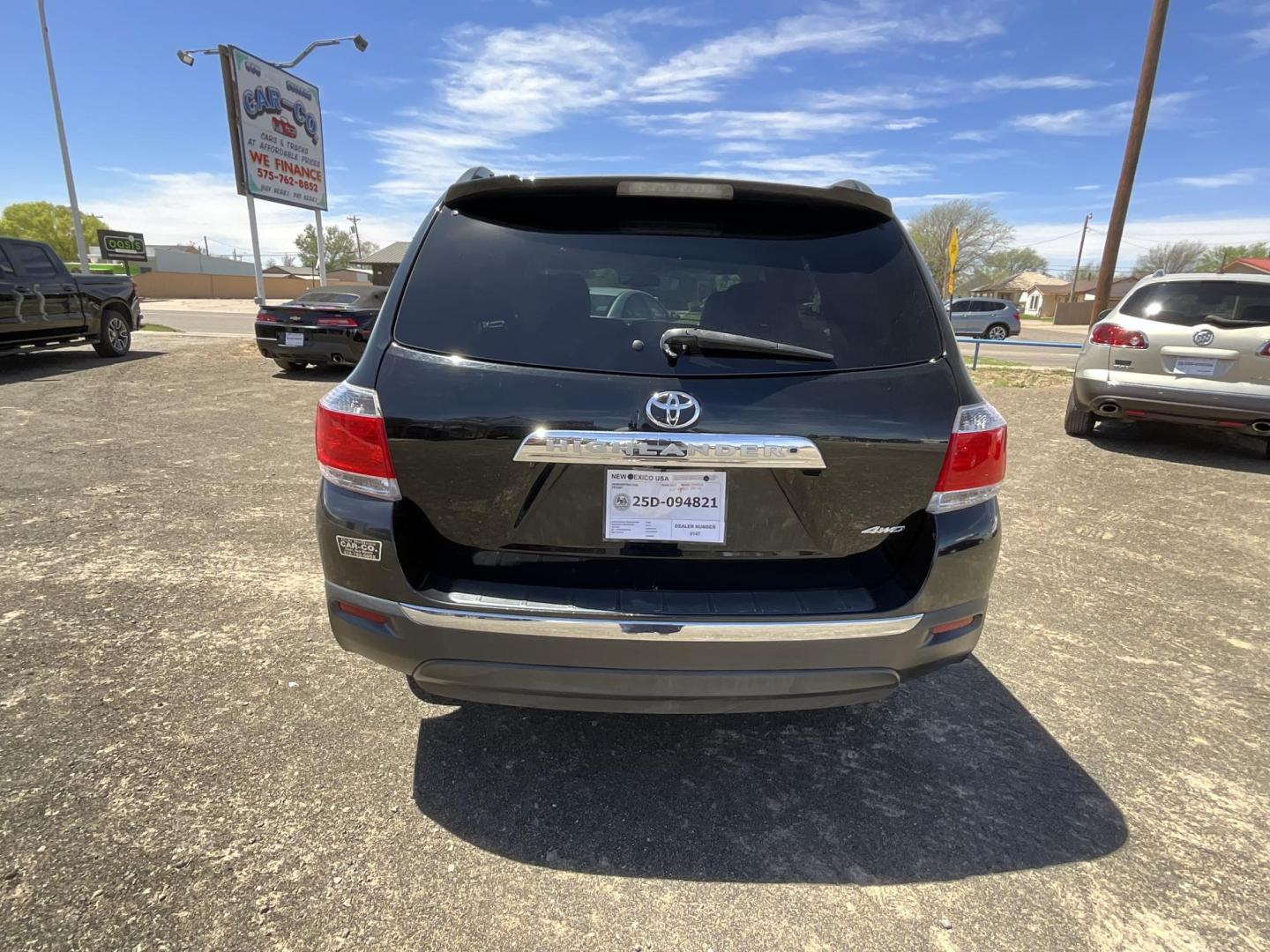 2011 Black Toyota Highlander Limited 4WD (5TDDK3EH2BS) with an 3.5L V6 DOHC 24V engine, 5-Speed Automatic transmission, located at 821 N. Prince Street, Clovis, NM, 88101, (575) 762-8852, 34.406643, -103.195999 - Photo#0