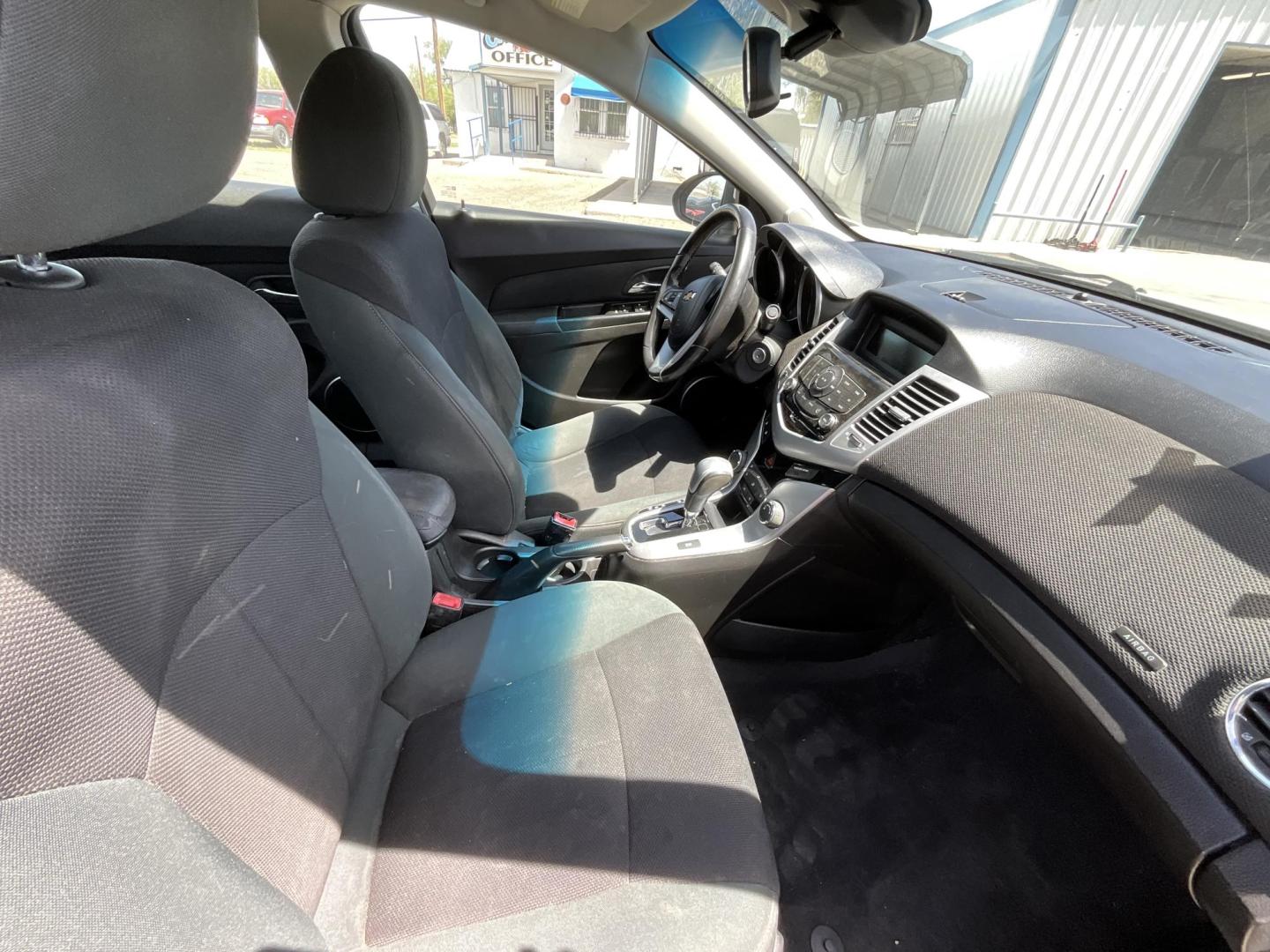 2011 Grey Chevrolet Cruze 1LT (1G1PF5S93B7) with an 1.4L L4 DOHC 16V TURBO engine, 6-Speed Manual transmission, located at 821 N. Prince Street, Clovis, NM, 88101, (575) 762-8852, 34.406643, -103.195999 - Photo#5