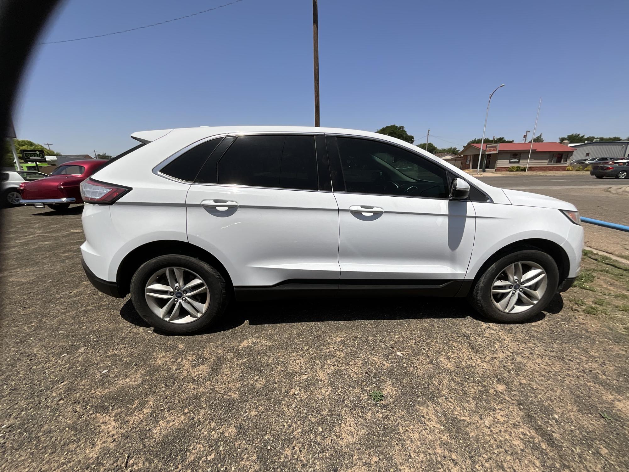 photo of 2016 Ford Edge SEL AWD