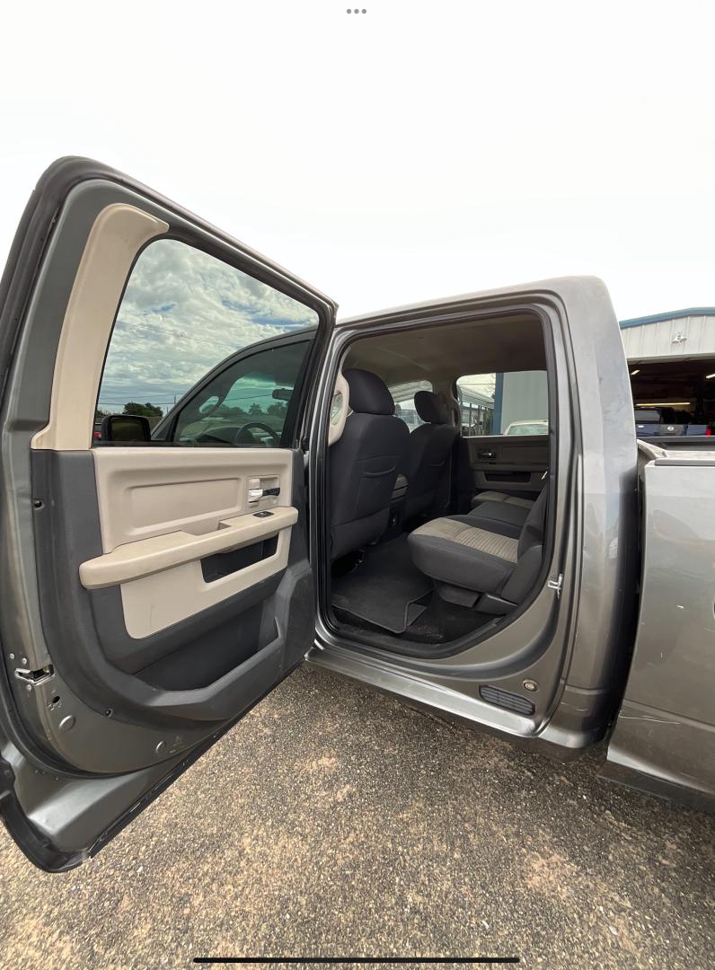 2011 Dodge Ram 1500 SLT Crew Cab 2WD (1D7RB1CT8BS) with an 5.7L V8 OHV 16V engine, 5-Speed Automatic transmission, located at 821 N. Prince Street, Clovis, NM, 88101, (575) 762-8852, 34.406643, -103.195999 - Photo#4