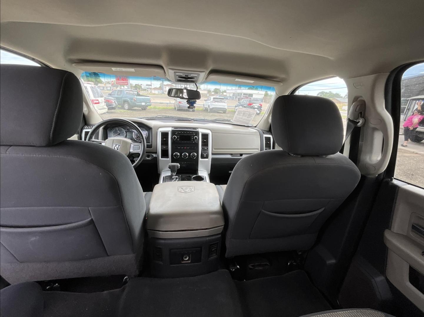 2011 Dodge Ram 1500 SLT Crew Cab 2WD (1D7RB1CT8BS) with an 5.7L V8 OHV 16V engine, 5-Speed Automatic transmission, located at 821 N. Prince Street, Clovis, NM, 88101, (575) 762-8852, 34.406643, -103.195999 - Photo#8