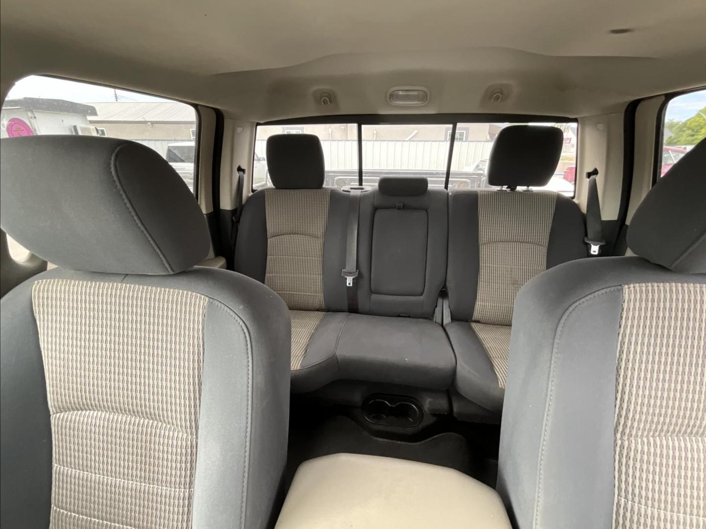 2011 Dodge Ram 1500 SLT Crew Cab 2WD (1D7RB1CT8BS) with an 5.7L V8 OHV 16V engine, 5-Speed Automatic transmission, located at 821 N. Prince Street, Clovis, NM, 88101, (575) 762-8852, 34.406643, -103.195999 - Photo#9