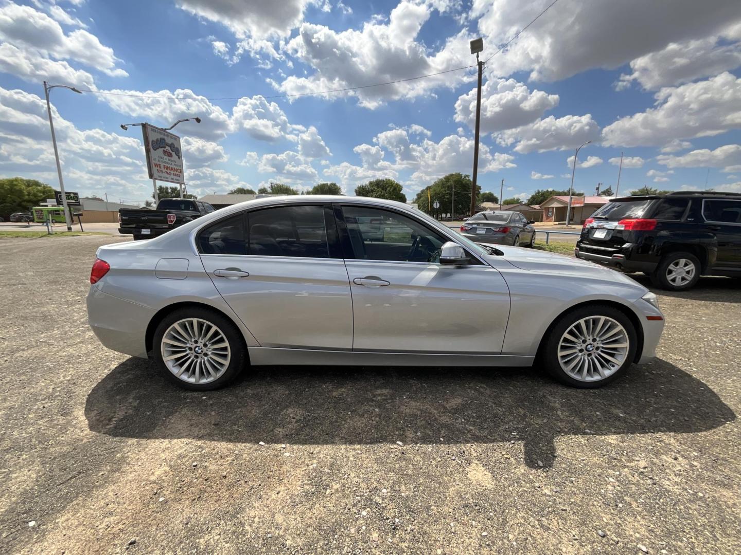2012 Silver BMW 3-Series 328i Sedan (WBA3A5C55CF) with an 2.0L L4 DOHC 16V engine, located at 821 N. Prince Street, Clovis, NM, 88101, (575) 762-8852, 34.406643, -103.195999 - Photo#2