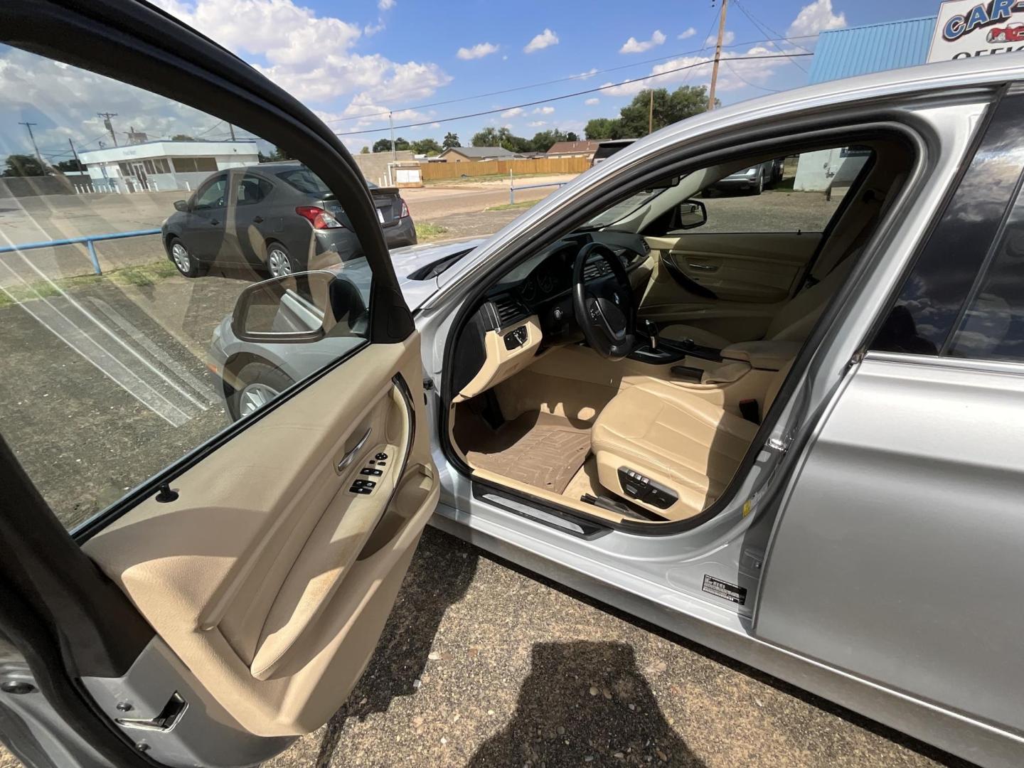 2012 Silver BMW 3-Series 328i Sedan (WBA3A5C55CF) with an 2.0L L4 DOHC 16V engine, located at 821 N. Prince Street, Clovis, NM, 88101, (575) 762-8852, 34.406643, -103.195999 - Photo#5
