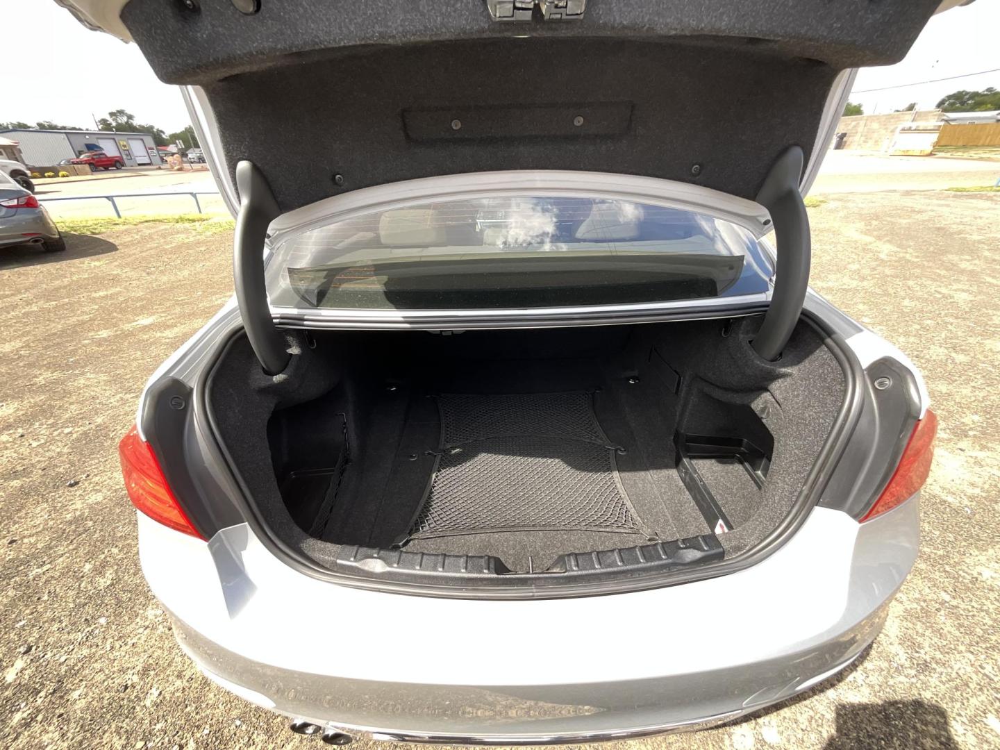 2012 Silver BMW 3-Series 328i Sedan (WBA3A5C55CF) with an 2.0L L4 DOHC 16V engine, located at 821 N. Prince Street, Clovis, NM, 88101, (575) 762-8852, 34.406643, -103.195999 - Photo#9