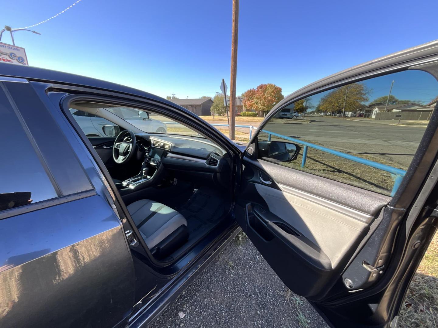 2016 Dark blue Honda Civic EX-T Sedan CVT (19XFC1F3XGE) with an 1.5L L4 DOHC 16V TURBO engine, CVT transmission, located at 821 N. Prince Street, Clovis, NM, 88101, (575) 762-8852, 34.406643, -103.195999 - Photo#4