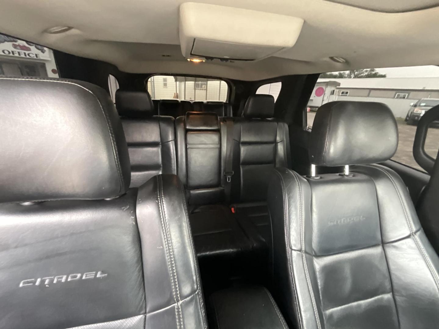 2011 Silver Dodge Durango Citadel 2WD (1D4SD5GT1BC) with an 5.7L V8 OHV 16V engine, located at 821 N. Prince Street, Clovis, NM, 88101, (575) 762-8852, 34.406643, -103.195999 - Photo#9