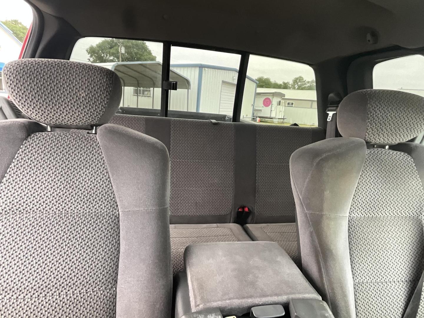 2002 Red Ford F-150 King Ranch SuperCab Short Bed 2WD (1FTRX17W22N) with an 4.6L V8 SOHC 16V engine, located at 821 N. Prince Street, Clovis, NM, 88101, (575) 762-8852, 34.406643, -103.195999 - Photo#6