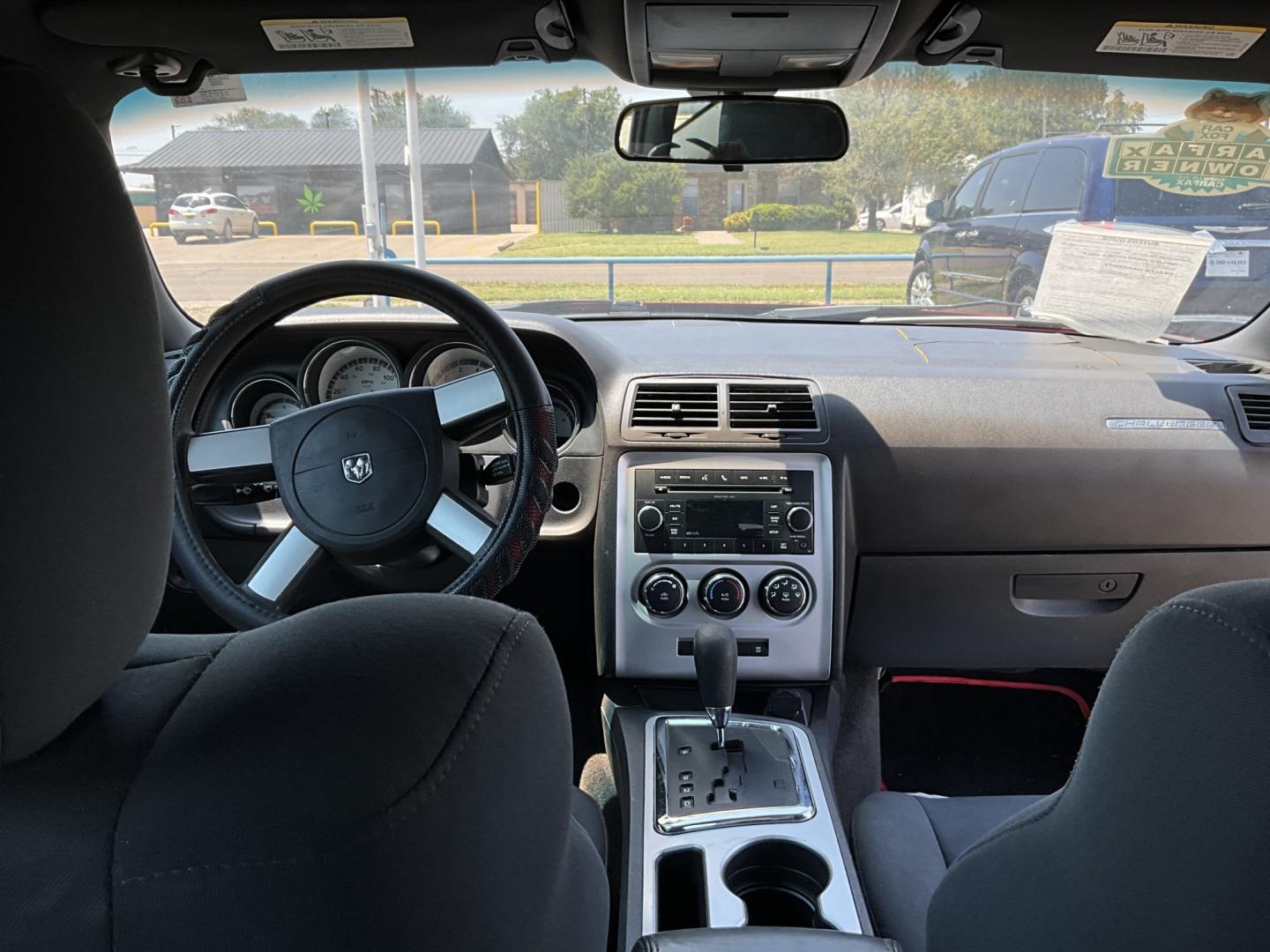 2010 Red Dodge Challenger SE (2B3CJ4DVXAH) with an 3.5L V6 SOHC 24V engine, 4A transmission, located at 821 N. Prince Street, Clovis, NM, 88101, (575) 762-8852, 34.406643, -103.195999- Photo#4