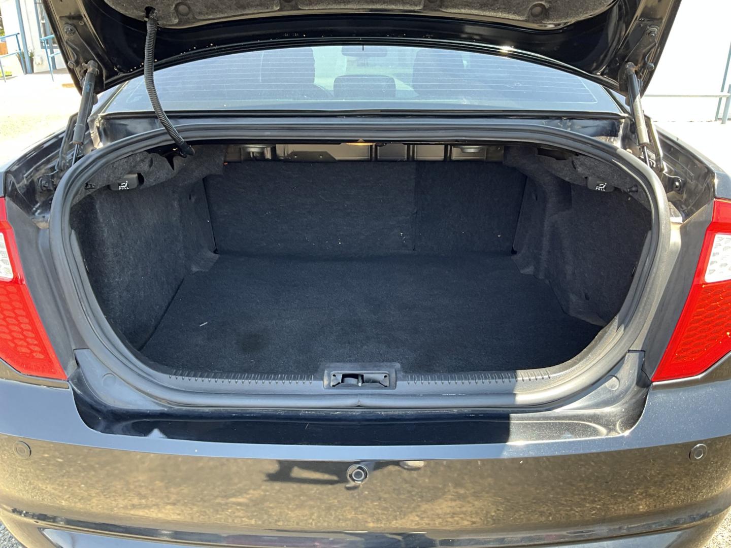 2010 Black Ford Fusion V6 Sport FWD (3FAHP0KC2AR) with an 3.5L V6 DOHC 24V engine, located at 821 N. Prince Street, Clovis, NM, 88101, (575) 762-8852, 34.406643, -103.195999- Photo#7