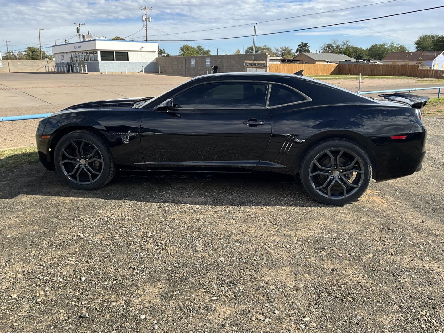 2010 Chevrolet Camaro LS Coupe (2G1FE1EV2A9) with an 3.6L V6 DOHC 24V engine, 6M transmission, located at 821 N. Prince Street, Clovis, NM, 88101, (575) 762-8852, 34.406643, -103.195999- Photo#1